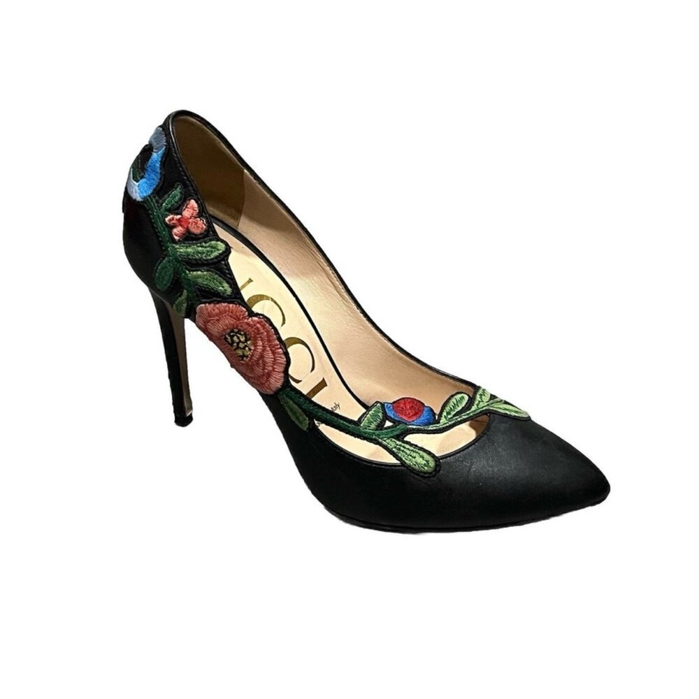 Gucci Black Heels with Colorful Floral Embroidery